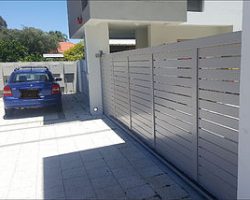 Sliding Automatic Driveway Gate Sliding Automatic Driveway Gate