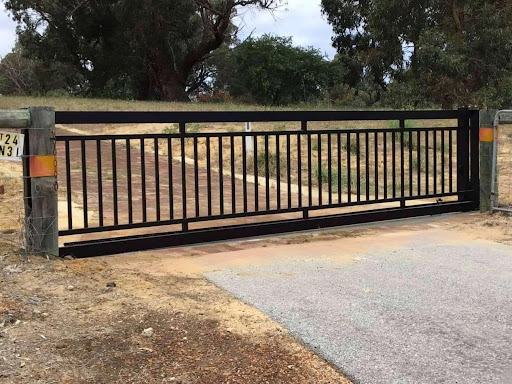 The Oakford Automated Sliding Vehicle Gate