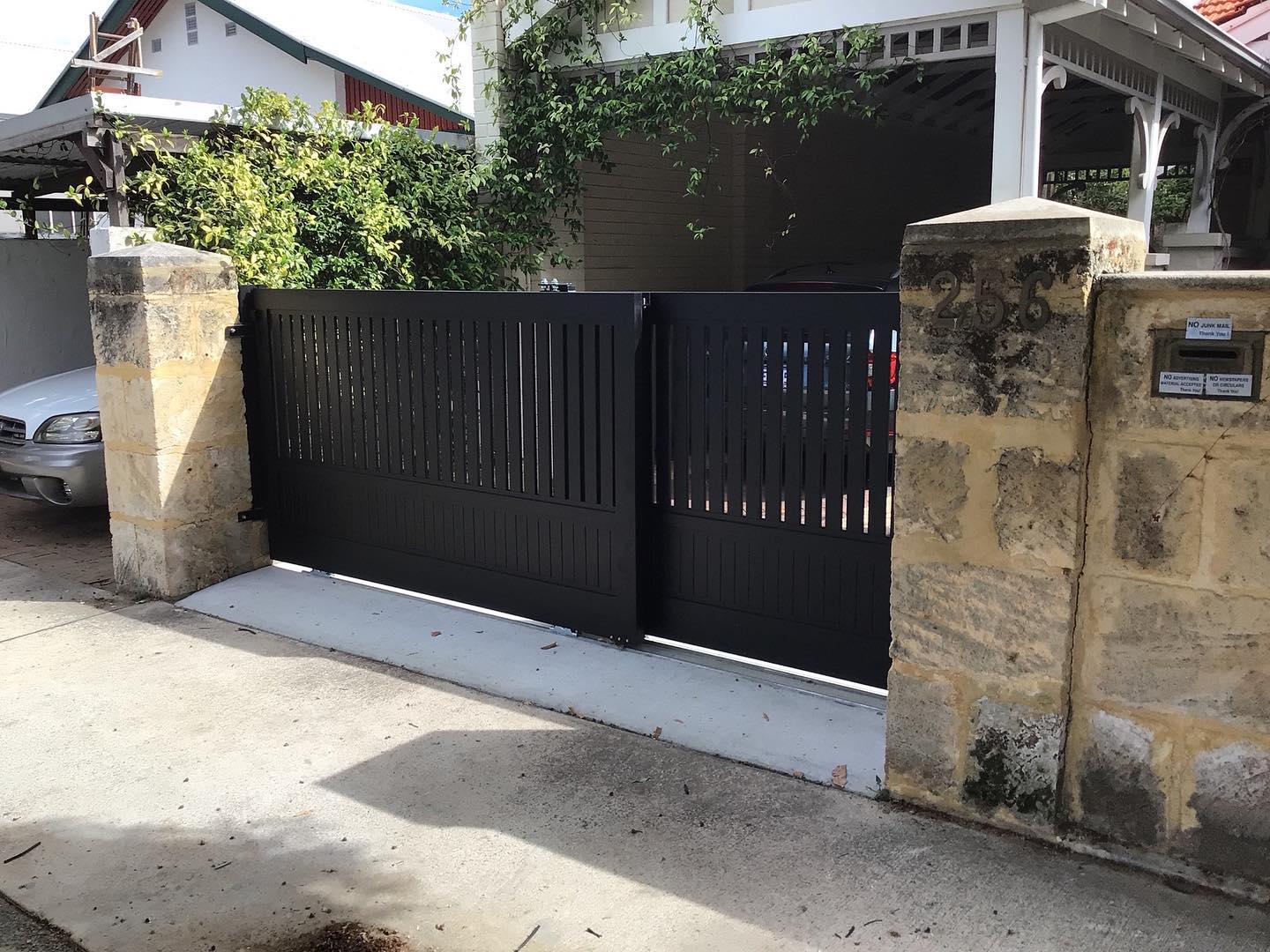 The Cove Automated Telescopic Sliding Gate