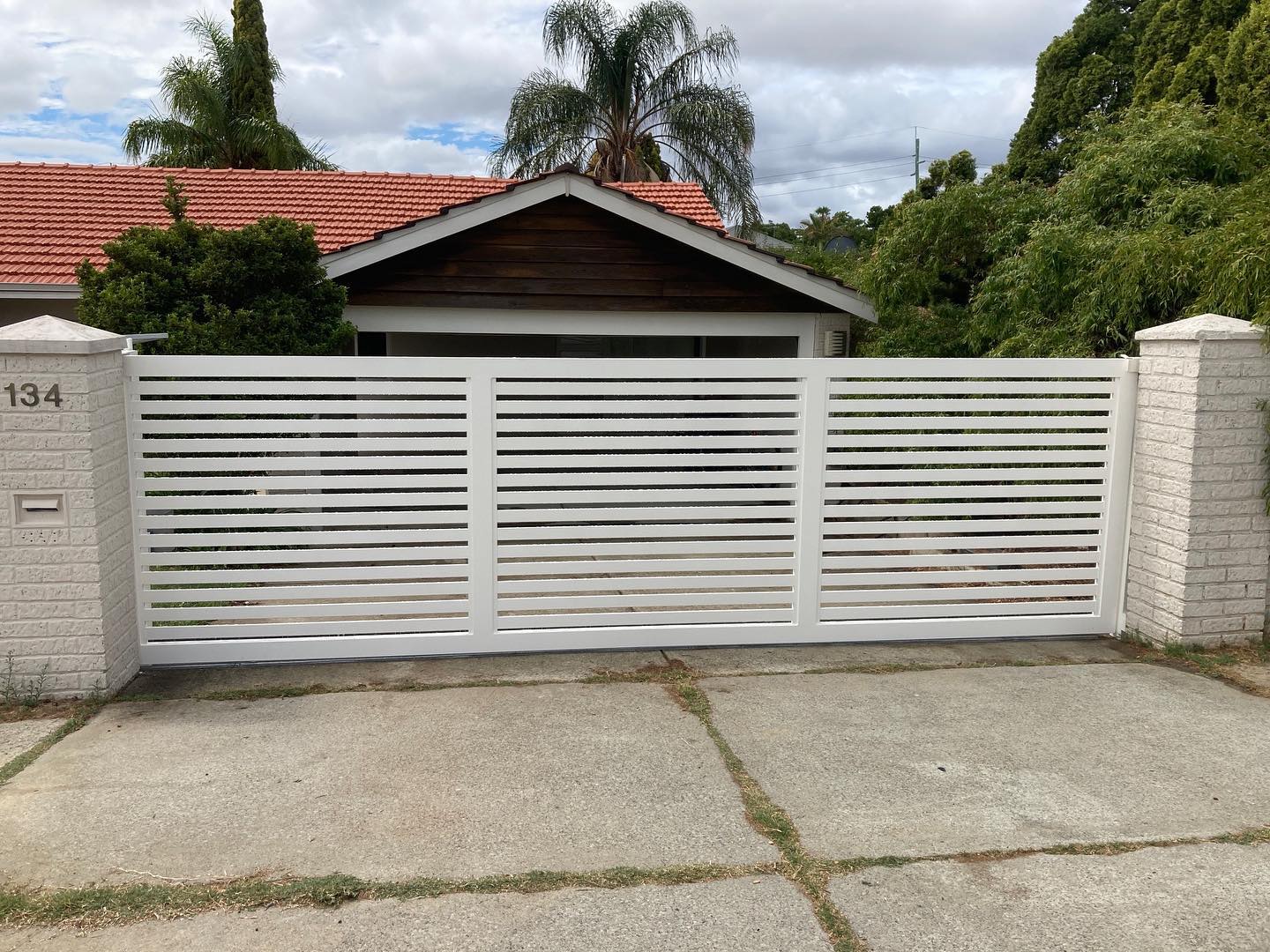 The Embleton Automated Sliding Gate