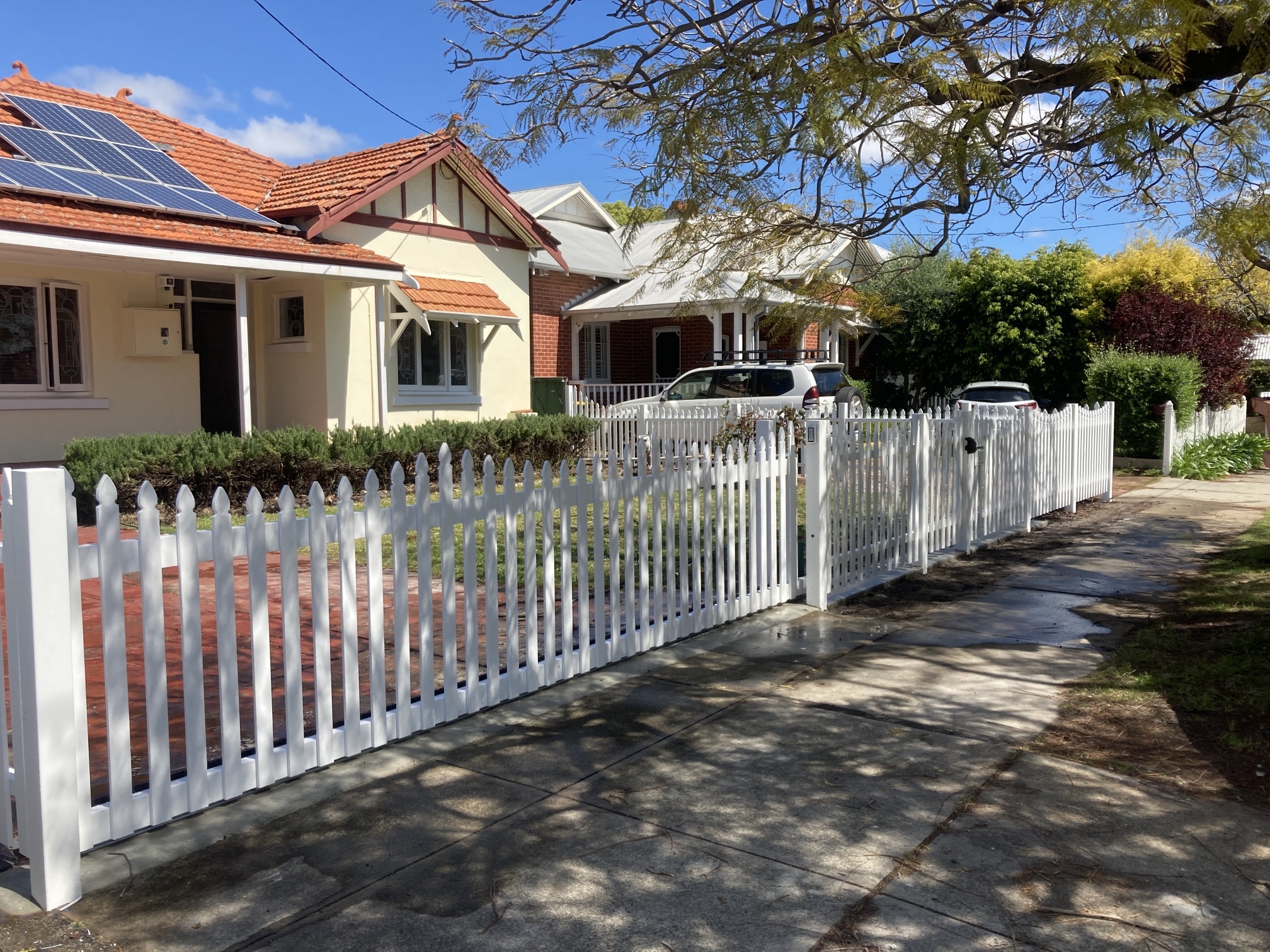 The Victoria Automated Sliding Gate